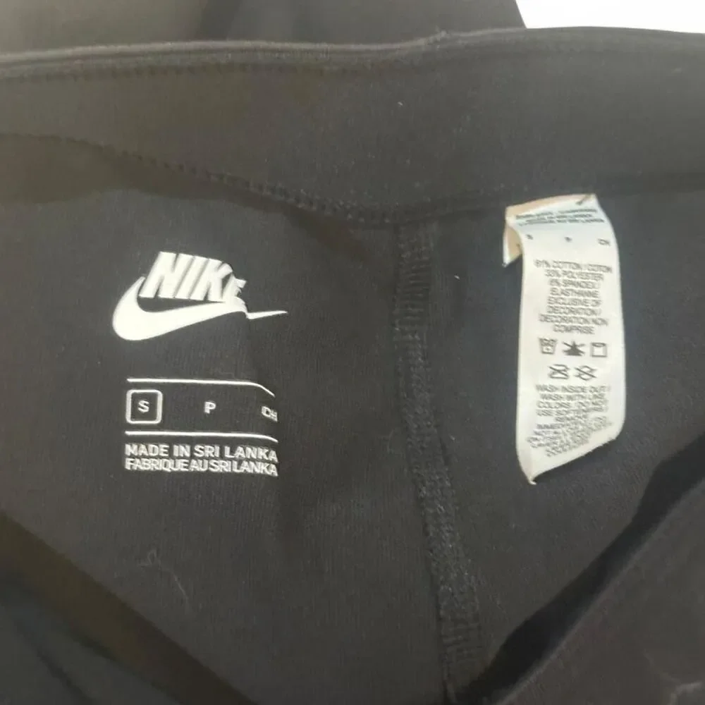 Nike Women's Black Leggings